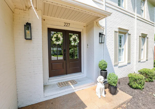 Photo 3 of Single family home for sale at 227 Audubon Dr, Paducah, KY 42001 | MLS# 26017293 | Listing updated on 2026-09-08