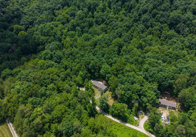 Homes for sale in Berea, KY | 220 Long Branch Rd Rd, Berea, KY 40403 | MLS# 26014528