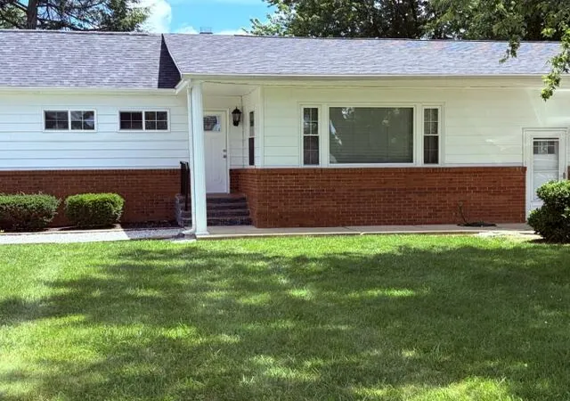 Photo 2 of Single family home for sale at 2596 Kentucky 1247, Somerset, KY 42503 | MLS# 26014557 | Listing updated on 2026-06-22