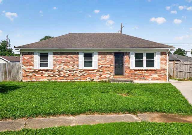 Homes for sale in Nicholasville, KY | 109 Lige Ct, Nicholasville, KY 40356 | MLS# 26014841