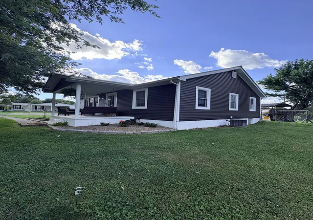 Homes for sale in Tollesboro, KY | 2016 Ky-10, Tollesboro, KY 41189 | MLS# 26014402