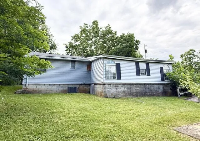 Homes for sale in Nicholasville, KY | 132 Lincoln St, Nicholasville, KY 40356 | MLS# 26015843