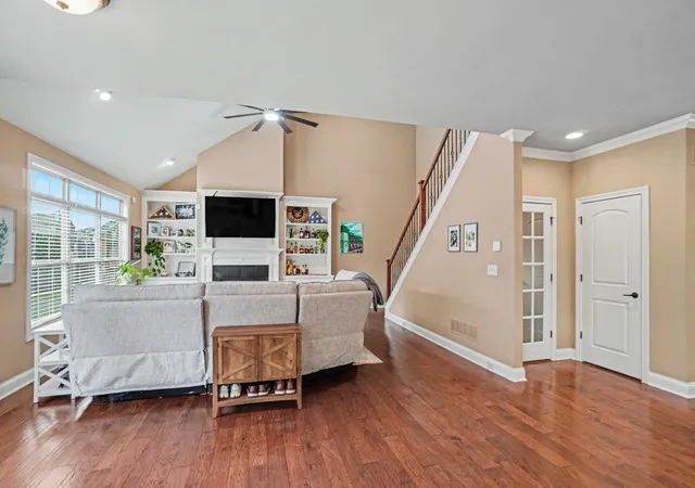 Photo 3 of Single family home for sale at 1748 Sandhurst Cvs, Lexington, KY 40509 | MLS# 26014420 | Listing updated on 2026-09-26