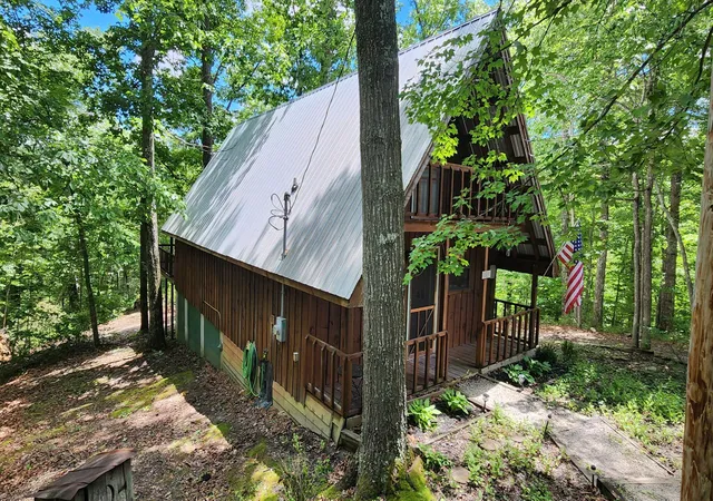 Photo 4 of Single family home for sale at 100 Cowboy Ln, Wellington, KY 40387 | MLS# 26014449 | Listing updated on 2026-08-25