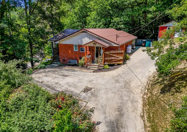 Homes for sale in West Liberty, KY | 1845 Spaws Creek, West Liberty, KY 41472 | MLS# 26014461