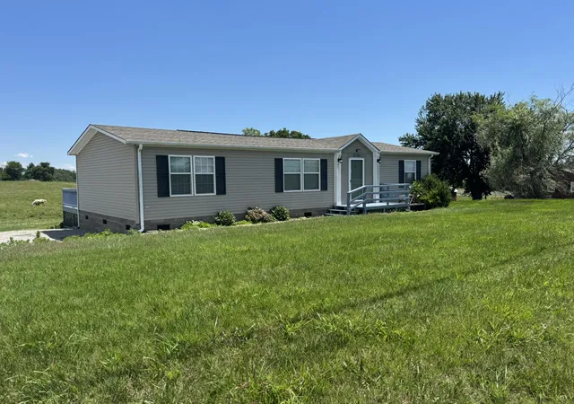 Homes for sale in Russell Springs, KY | 2016 Ky 379, Russell Springs, KY 42642 | MLS# 26014621