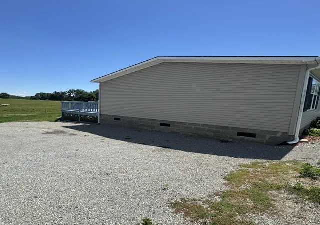 Homes for sale in Russell Springs, KY | 2016 Ky-379, Russell Springs, KY 42642 | MLS# 26014621