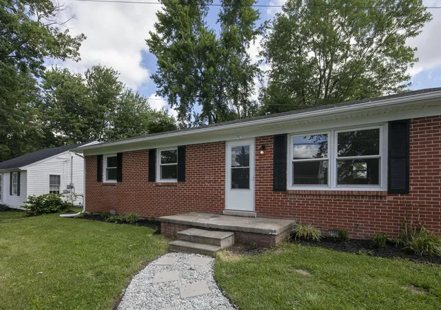Homes for sale in Danville, KY | 129 Shearin Ave, Danville, KY 40422 | MLS# 26014526