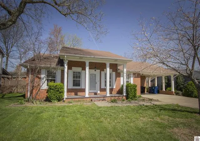 Homes for sale in Murray, KY | 1656 College Ter, Murray, KY 42071 | MLS# 26014464