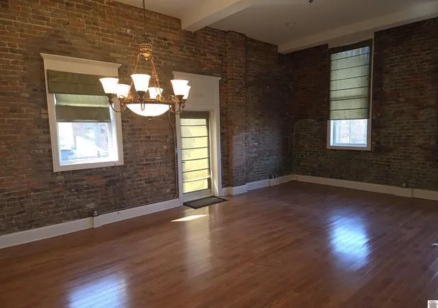 5th image of 117 N 2Nd St, Paducah, KY 42001 | MLS# 26016885