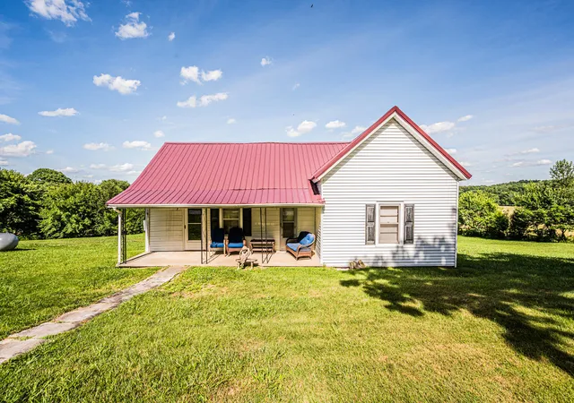 Homes for sale in Russellville, KY | 370 Ray Walker Rd, Russellville, KY 42276 | MLS# 26014523