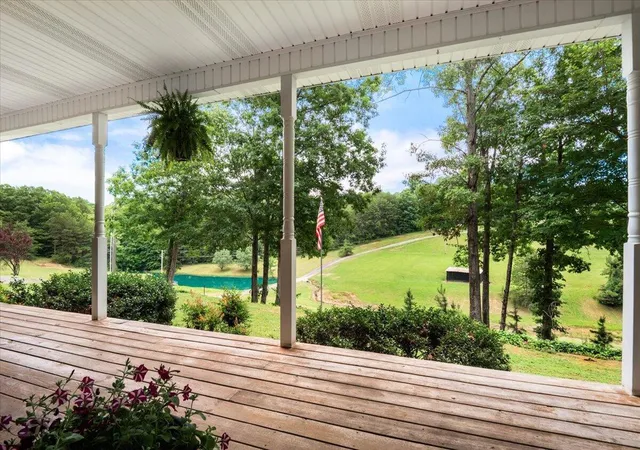 Homes for sale in London, KY | 272 Locust Grove Cemetery Rd, London, KY 40744 | MLS# 26014481