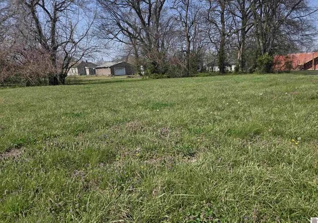 4th image of 1133 S 3Rd St, Paducah, KY 42003 | MLS# 26015238