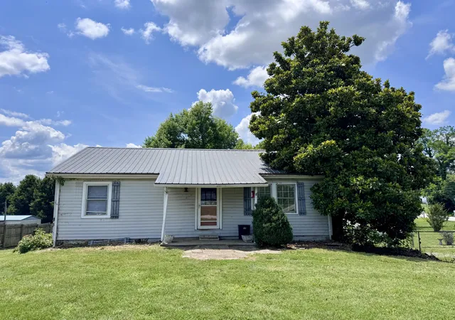 Homes for sale in Richmond, KY | 460 Battlefield Memorial Hwy, Richmond, KY 40475 | MLS# 26014650