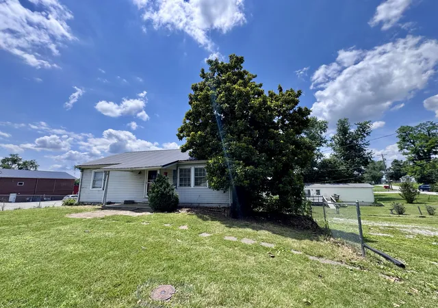 Homes for sale in Richmond, KY | 460 Battlefield Memorial Hwy, Richmond, KY 40475 | MLS# 26014650