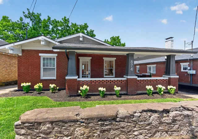 Homes for sale in Lexington, KY | 874 Angliana Ave, Lexington, KY 40508 | MLS# 26014773