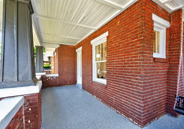 Homes for sale in Lexington, KY | 874 Angliana Ave, Lexington, KY 40508 | MLS# 26014773