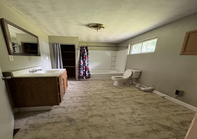 4th image of 635 Salisbury Branch Rd, Dema, KY 41859 | MLS# 26014571
