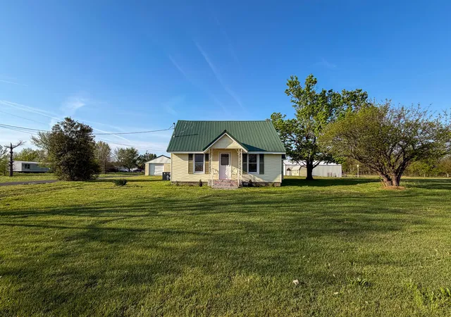 1st image of 12800 Woodville Rd, Kevil, KY 42053 | MLS# 26018024