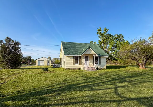 2nd image of 12800 Woodville Rd, Kevil, KY 42053 | MLS# 26018024