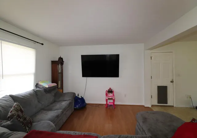5th image of 339 Courchelle Dr, Nicholasville, KY 40356 | MLS# 26017046