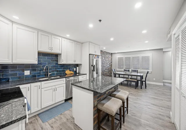 1st image of 355 S Broadway #703, Lexington, KY 40508 | MLS# 26014515