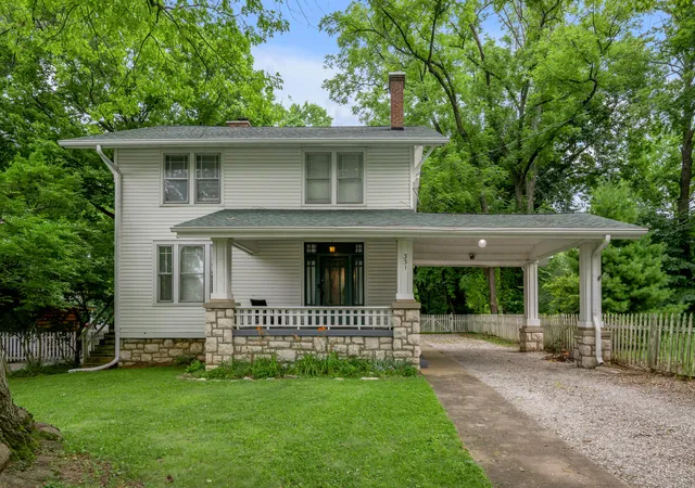 Homes for sale in Versailles, KY | 331 Lexington St, Versailles, KY 40383 | MLS# 26017956