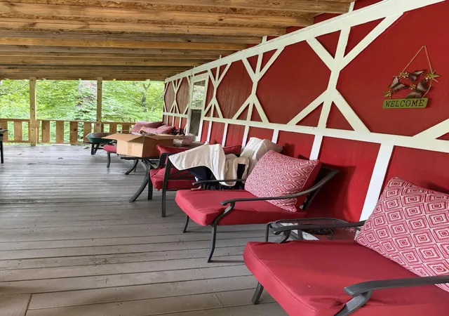 Homes for sale in Hazard, KY | 205 205 Right Fork Rome Napier Rd Rd, Hazard, KY 41701 | MLS# 26014636