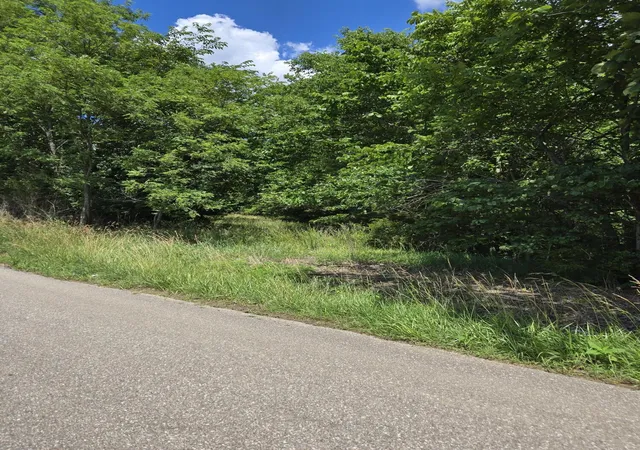 Homes for sale in Corinth, KY | 25 Leaning Oak Rd, Corinth, KY 41010 | MLS# 26014757