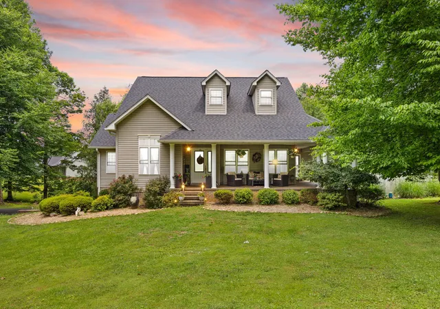 Homes for sale in Jamestown, KY | 398 Carriage Ln, Jamestown, KY 42629 | MLS# 26014735