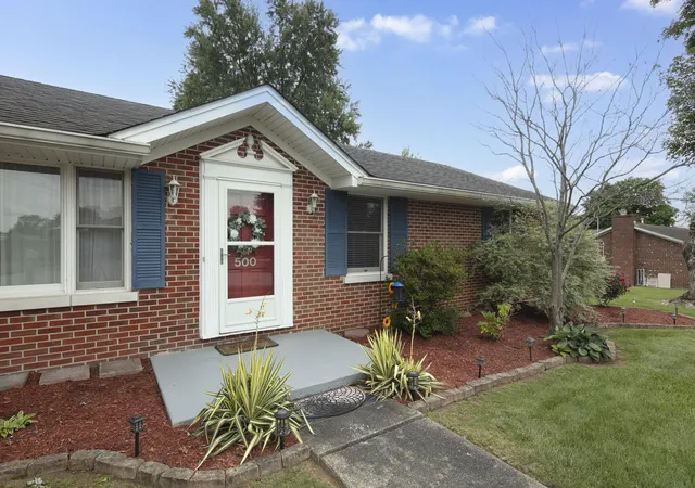Homes for sale in Nicholasville, KY | 500 Greenbriar Dr, Nicholasville, KY 40356 | MLS# 26014710