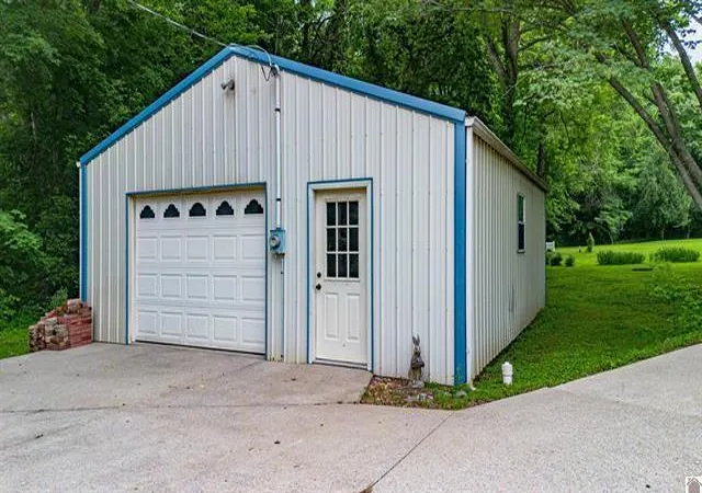 Homes for sale in Bardwell, KY | 84 Orchard St, Bardwell, KY 42023 | MLS# 26014824