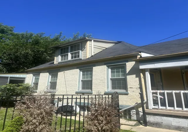 Homes for sale in Covington, KY | 3727 Glenn Ave, Covington, KY 41015 | MLS# 26015035