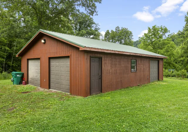 Homes for sale in Morehead, KY | 3950 Clearfork Rd, Morehead, KY 40351 | MLS# 26014844