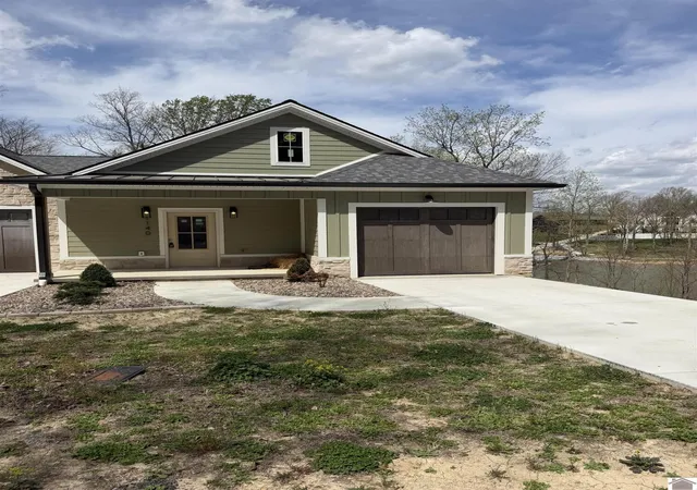 Homes for sale in Grand Rivers, KY | 1140 Eagle Rest Dr, Grand Rivers, KY 42045 | MLS# 26014599