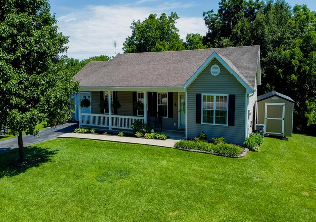 Photo 1 of Single family home for sale at 226 Tanner Cir, Stanford, KY 40484 | MLS# 26020263 | Listing updated on 2026-09-10