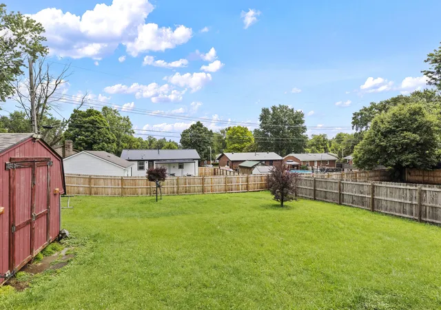Homes for sale in Lexington, KY | 709 Parkside Dr, Lexington, KY 40505 | MLS# 26014873