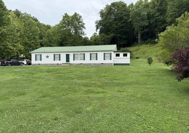 Homes for sale in Frenchburg, KY | 75 Cornwell Station Rd, Frenchburg, KY 40322 | MLS# 26015100