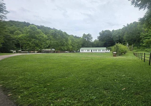 Homes for sale in Frenchburg, KY | 75 Cornwell Station Rd, Frenchburg, KY 40322 | MLS# 26015100