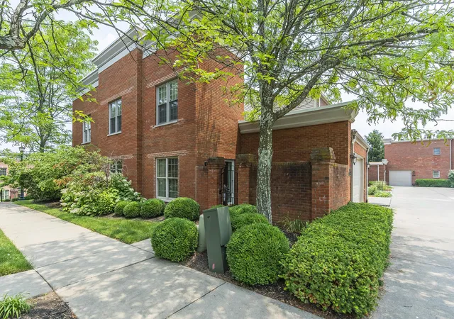 Photo 29 of Sale Pending at 997 Star Shoot Pkwy, Lexington, KY 40509 | MLS# 26014826 | Listing updated on 2026-10-23