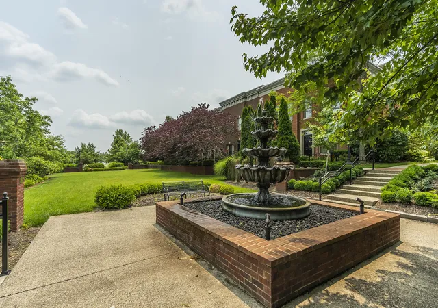 Photo 4 of Townhouse for sale at 997 Star Shoot Pkwy, Lexington, KY 40509 | MLS# 26014826 | Listing updated on 2026-09-06