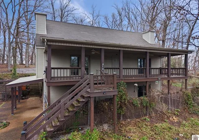 Homes for sale in Cadiz, KY | 434 Bayshore Dr, Cadiz, KY 42211 | MLS# 26015995