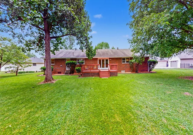 Homes for sale in Murray, KY | 820 Sha Wa Ct, Murray, KY 42071 | MLS# 26014689
