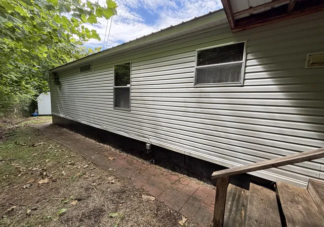 Homes for sale in Manchester, KY | 663 Sol Hollow Rd, Manchester, KY 40962 | MLS# 26014763