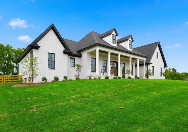 Photo 3 of Single family home for sale at 555 Canvasback Dr #A, Nicholasville, KY 40356 | MLS# 26015193 | Listing updated on 2026-06-27