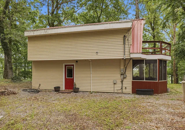 Homes for sale in Murray, KY | 450 Navigator Dr, Murray, KY 42071 | MLS# 26015899