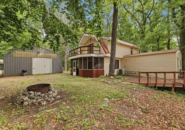 Homes for sale in Murray, KY | 450 Navigator Dr, Murray, KY 42071 | MLS# 26015899