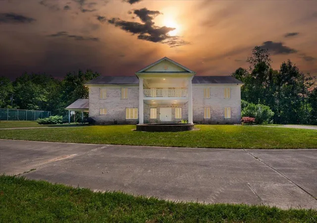 1st image of 349 Persimmon Frk Ln, London, KY 40743 | MLS# 26014701