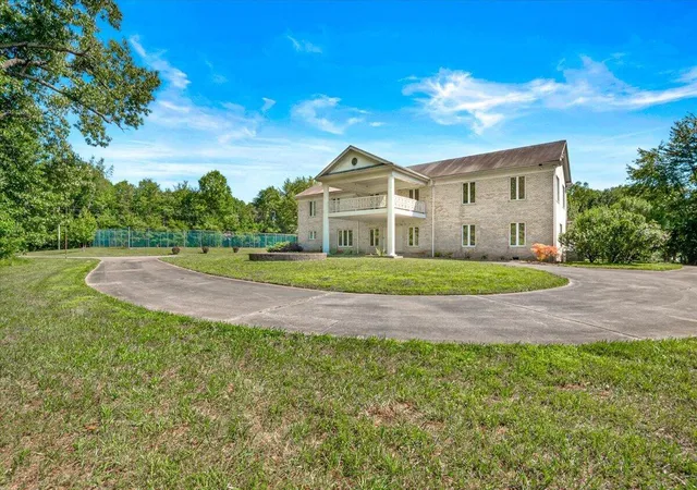2nd image of 349 Persimmon Frk Ln, London, KY 40743 | MLS# 26014701