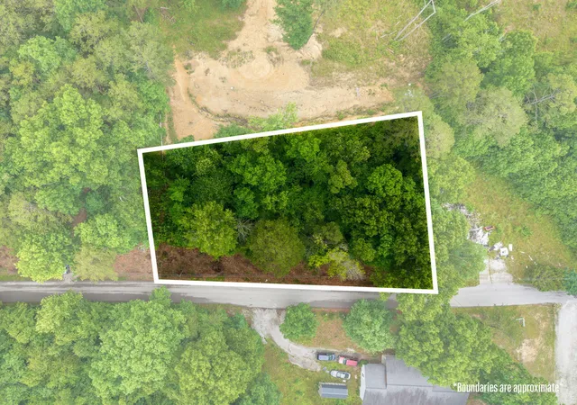 Homes for sale in Corbin, KY | 9999 Douglas Blvd Blvd, Corbin, KY 40701 | MLS# 26014708